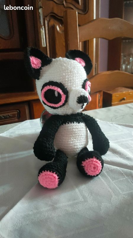 Peluche panda fait-main (image 1)