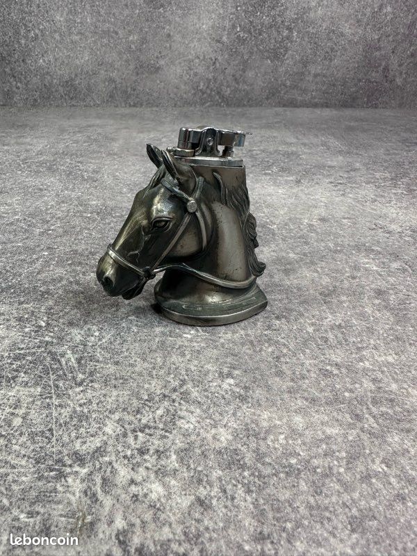 Briquet de table Cheval (image 1)