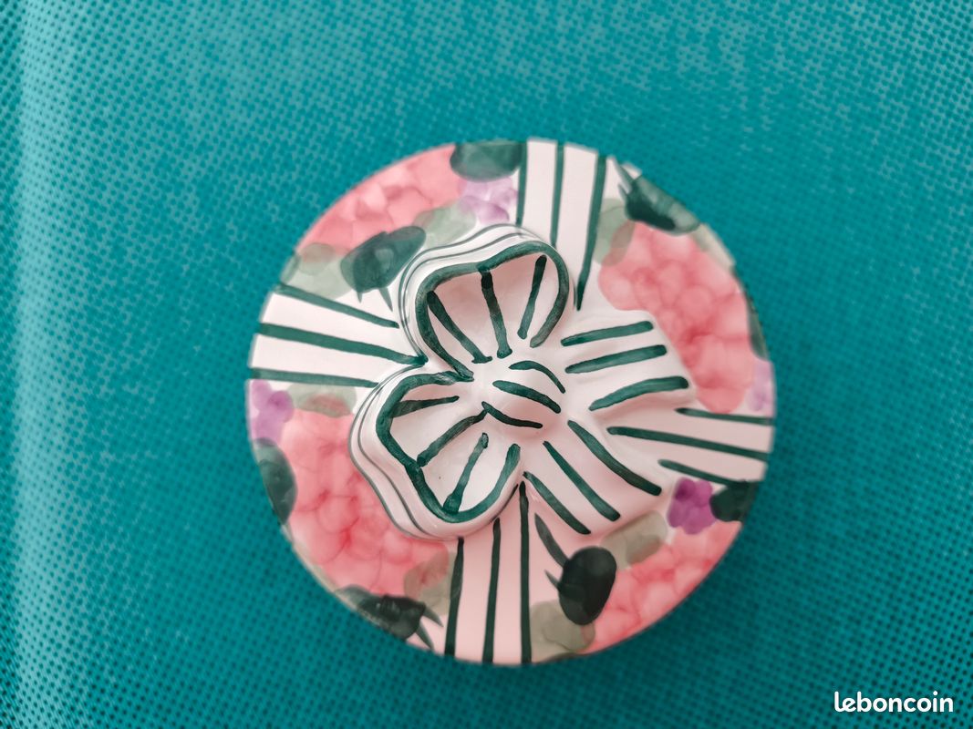 Petite boîte à bijoux en céramique, peinte à la main (image 3)