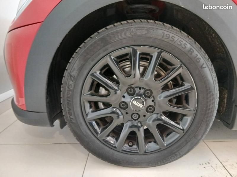 Mini Mini 5 Portes Cooper 136ch Edition Premium BVA7 (image 8)