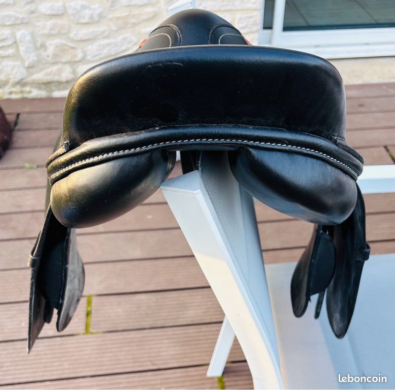 Sac De Selle Western En Cuir Noir – Premium, Haute Qualité – Neuf – Fabriqué En Inde