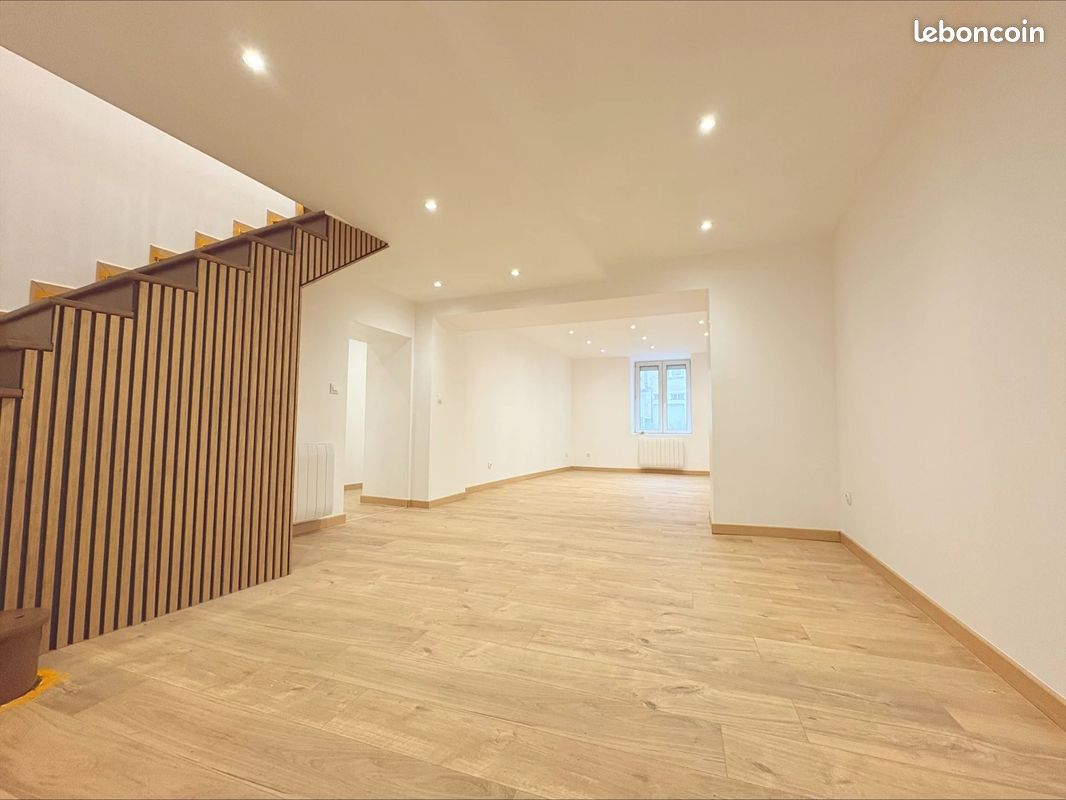 Maison 5 pièces 124 m² · à Neufchef · 124 m² · 229 000 €