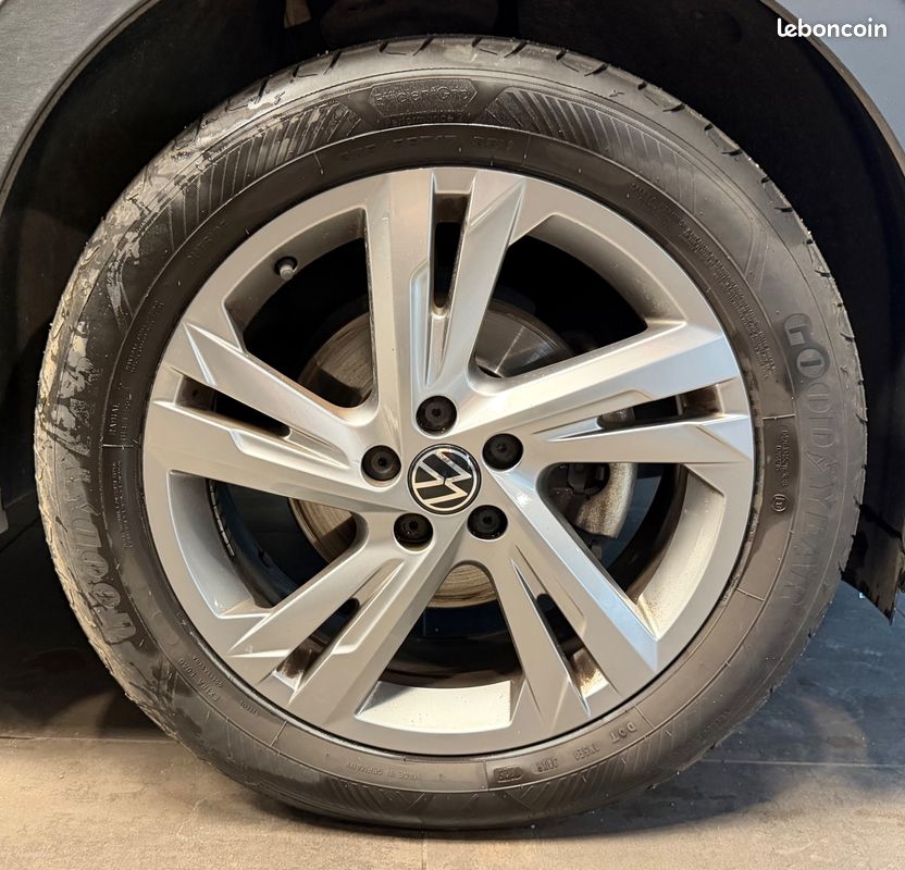 VOLKSWAGEN TAIGO 1.0 TSI 110ch R LINE DSG7 (image 13)