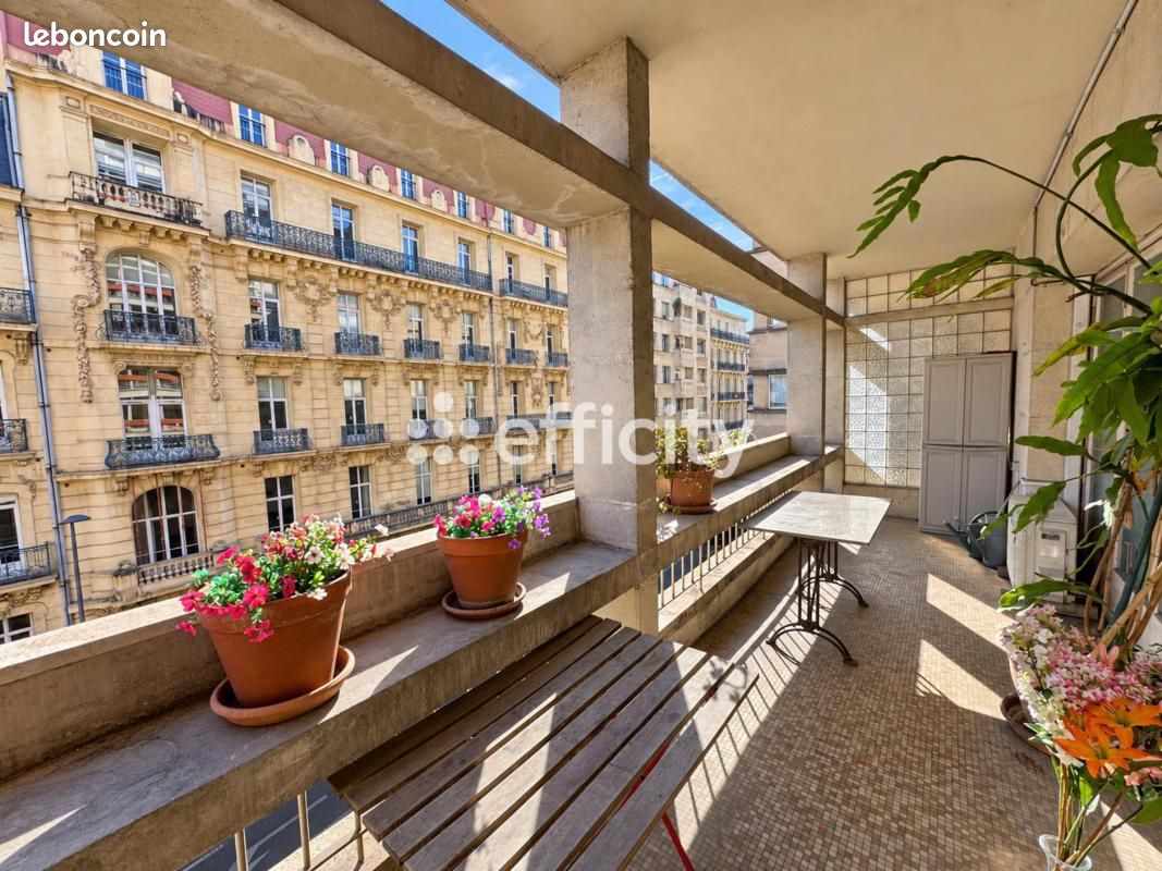 Appartement 4 pièces 162 m² · à Marseille · 162 m² · 500 000 €