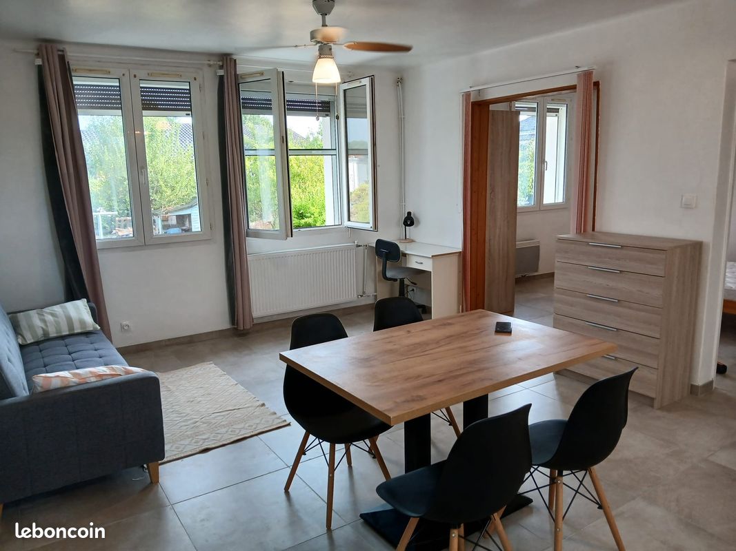 Appartement 2 pièces 35 m² · à Gaillac · 35 m² · 570 €