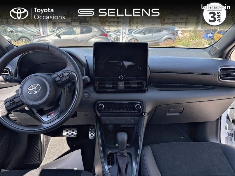 Toyota Yaris 130h GR Sport 5p MY26 (image 19)