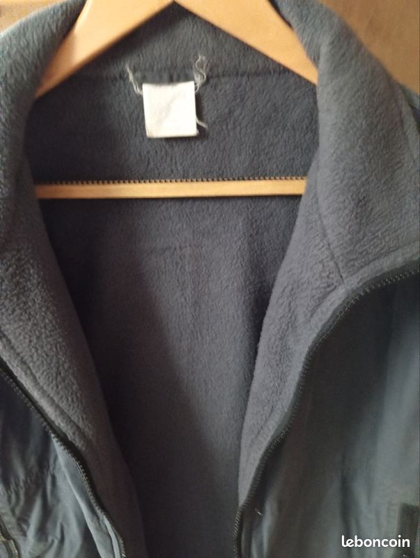 Blouson très bon état gris avec les manches qui s'enlèvent très chaud du l (image 2)