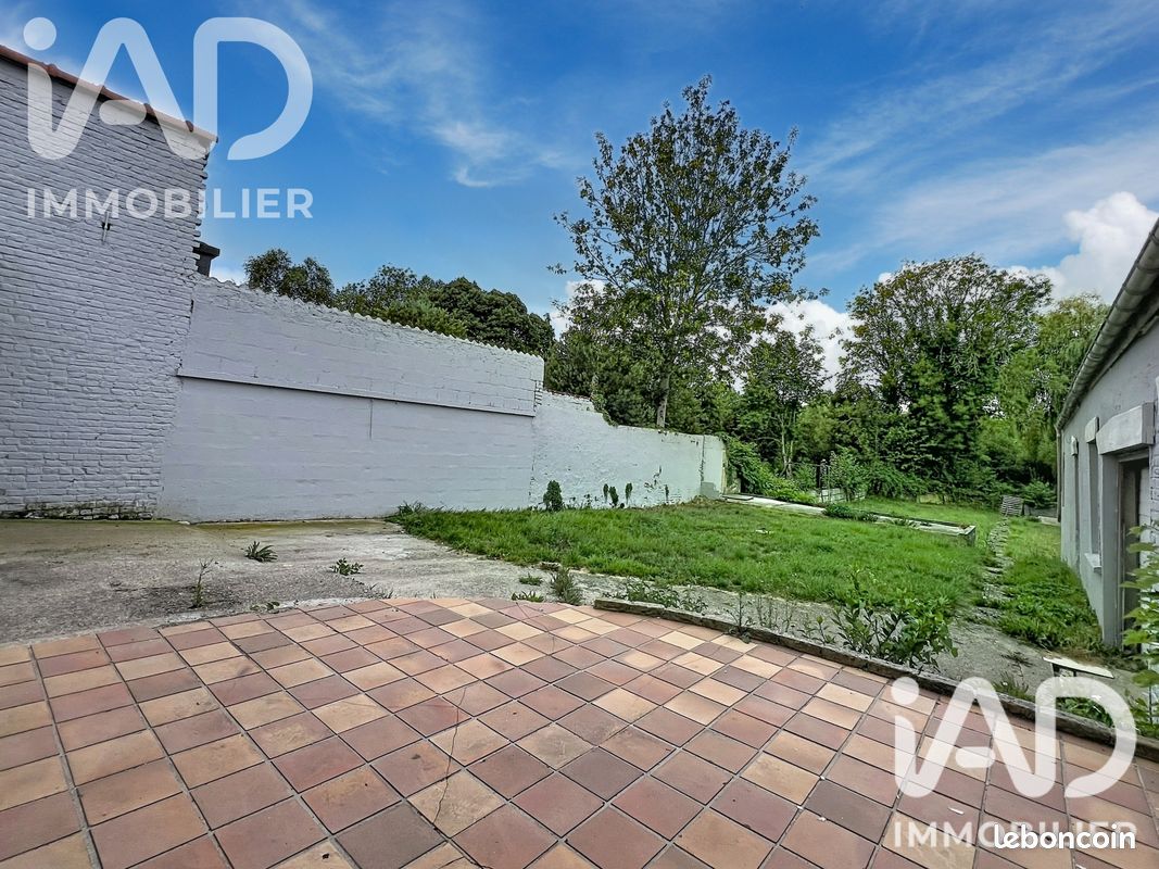 Maison 9 pièces 180 m² · à Fauquembergues · 180 m² · 194 000 €