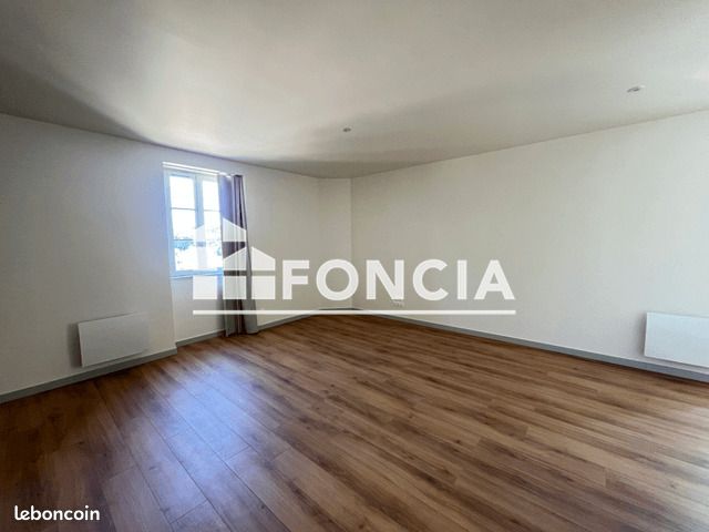 Appartement 1 pièce 33 m² · à Guingamp · 33 m² · 443 €/mois