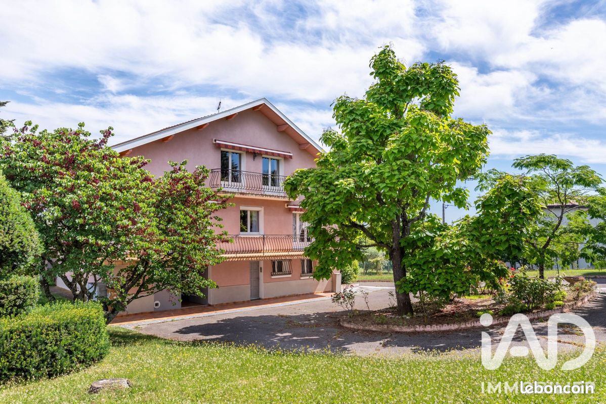 Maison 5 pièces 180 m² · à Mornant · 180 m² · 669 000 €
