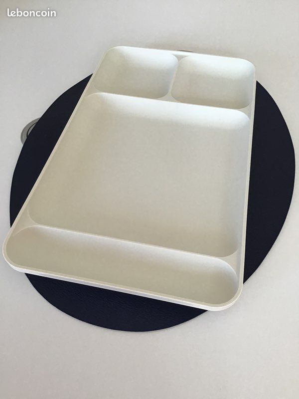 Plateau Tupperware (image 1)