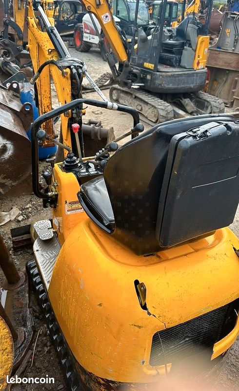 JCB 8008 CTS à 5900 HT (image 4)