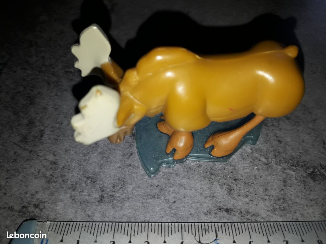 Frere des ours figurine (image 2)