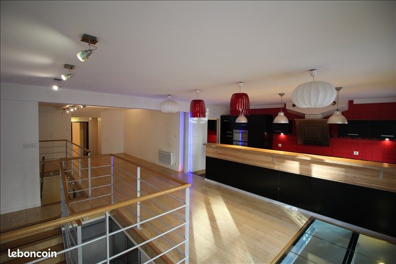 Appartement 4 pièces 97 m² · à Lille · 97 m² · 1 252 €