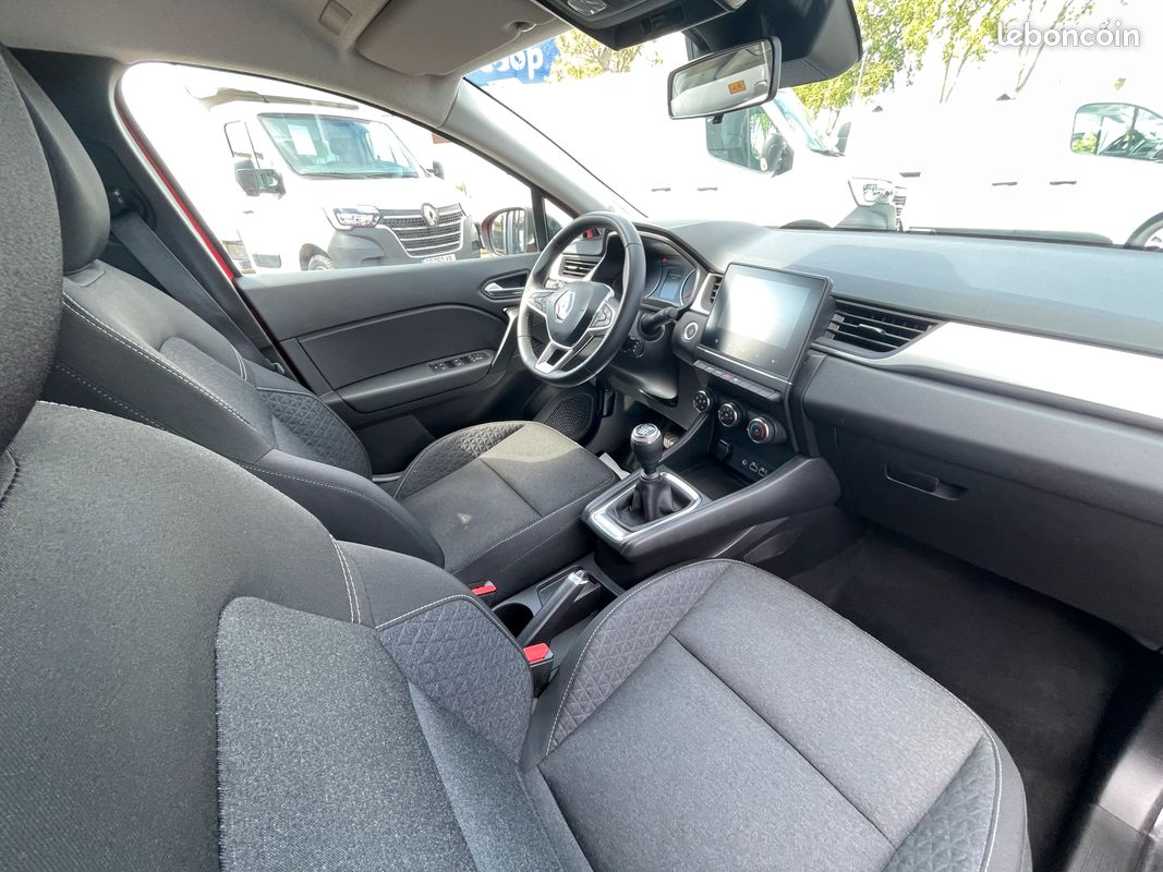 Renault Captur 1.0 TCe 90ch Evolution (image 8)