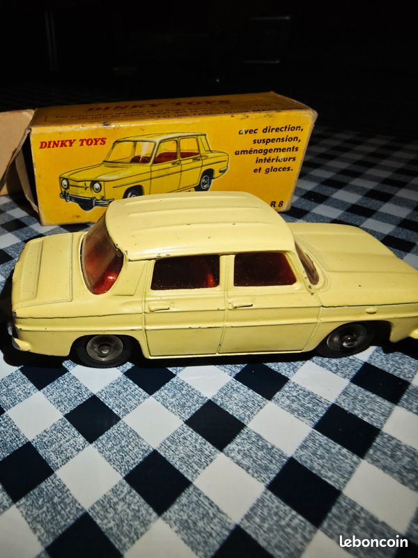 Dinky Toys Ancienne - Renault 8 Jaune, Référence 517, Dans Sa Boîte
