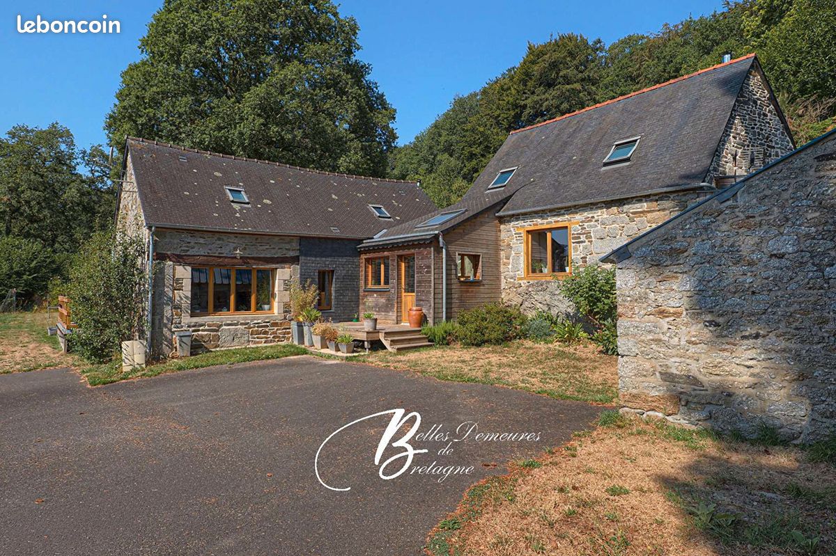 Maison 6 pièces 123 m² · à Saint-Nicolas-du-Pélem · 123 m² · 283 500 €