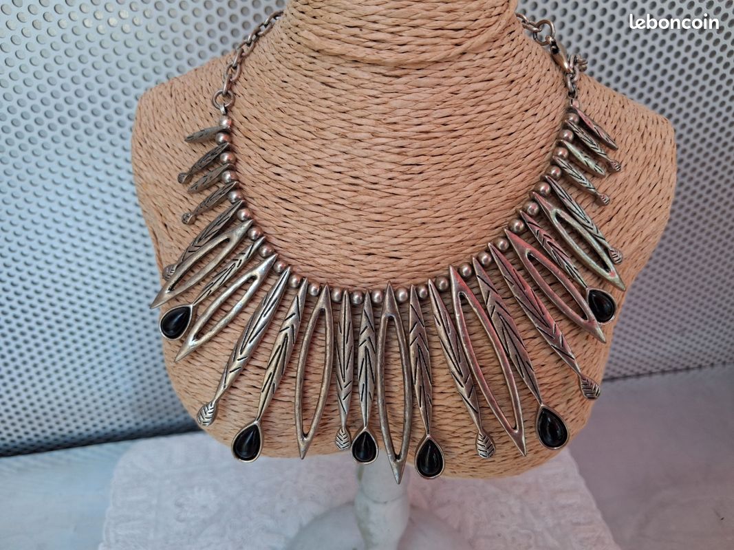 Collier ethnique style indien metal (image 4)