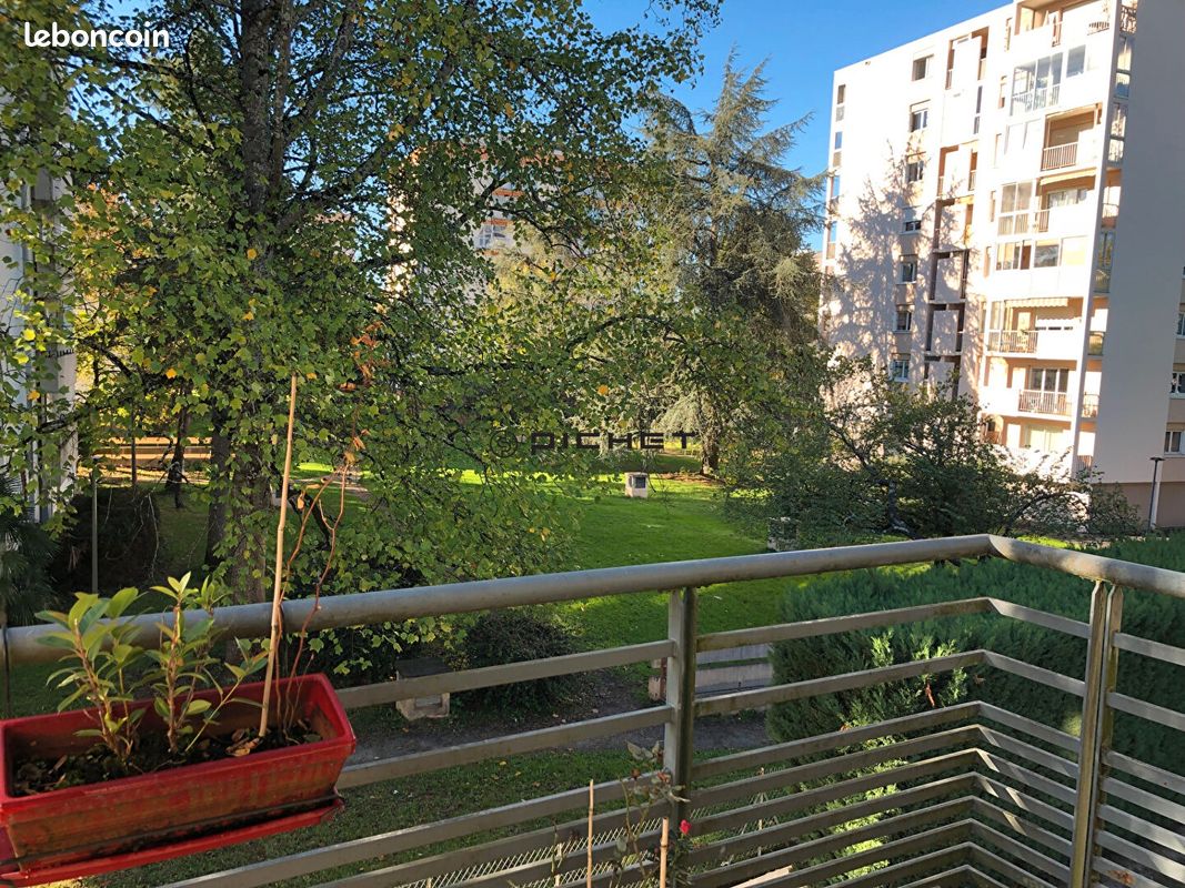 Appartement 3 pièces 61 m² · à Pau · 61 m² · 148 600 €