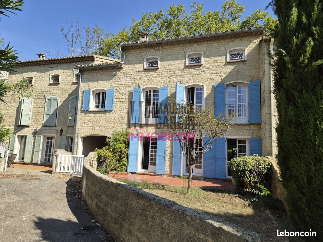 Maison 8 pièces 198 m² · à Avignon · 198 m² · 339 900 €