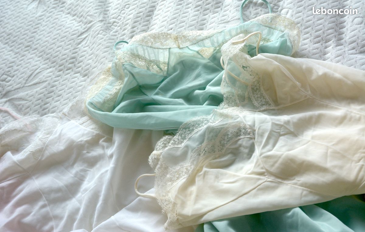 Combinaison Vintage Avec Fond De Robe En Dentelle - Taille 42 (fait 38), Blanc, Neuve Avec étiquette