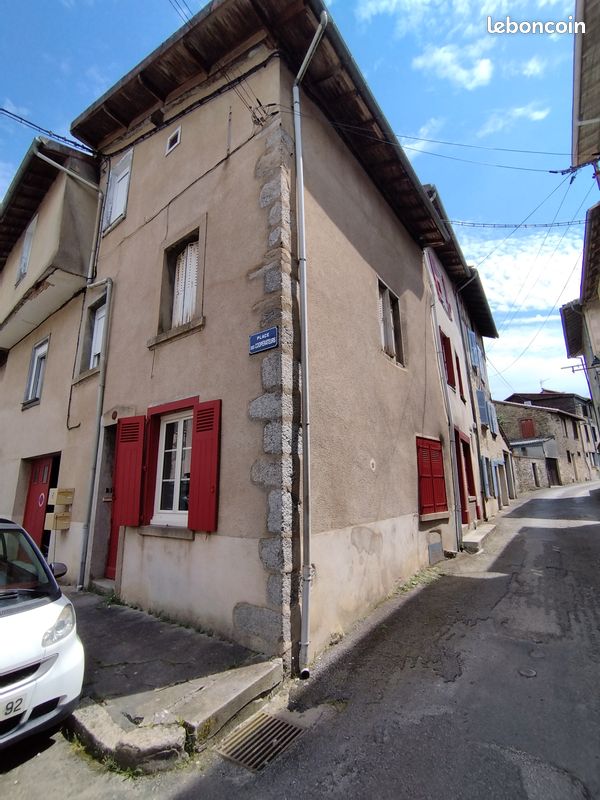 Maison 4 pièces 110 m² · à Saint-Léonard-de-Noblat · 110 m² · 120 000 €