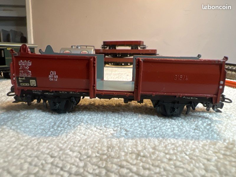 Lot de wagon Marklin HO CFF (D'occasion) à Grens pour CHF 114 – avec