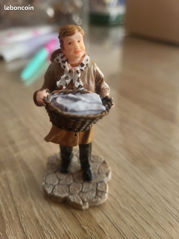 Luville figurine ancienne (image 1)