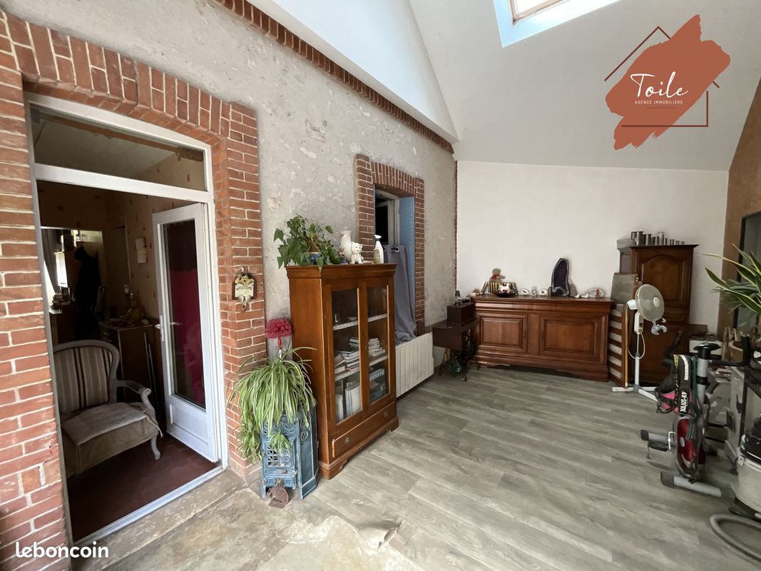 Maison 3 pièces 83 m² · à Ligny-le-Ribault · 83 m² · 169 900 €