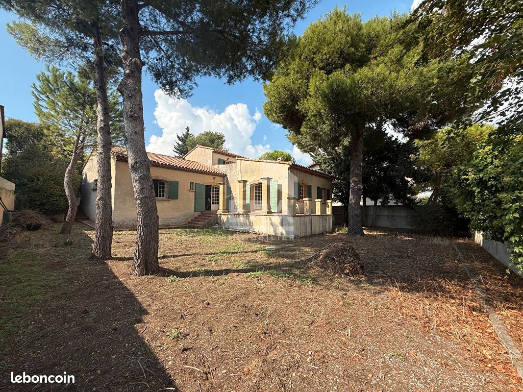 Maison 6 pièces 165 m² · aux Pennes-Mirabeau · 165 m² · 490 000 €