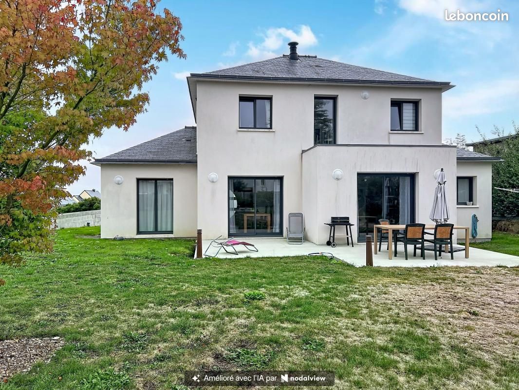 Maison 5 pièces 133 m² · à Guiclan · 133 m² · 283 000 €