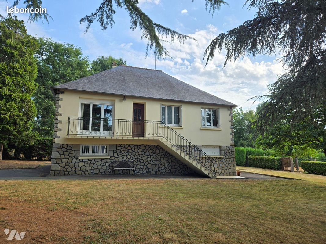 Maison 4 pièces 102 m² · à Bains-sur-Oust · 102 m² · 191 696 €