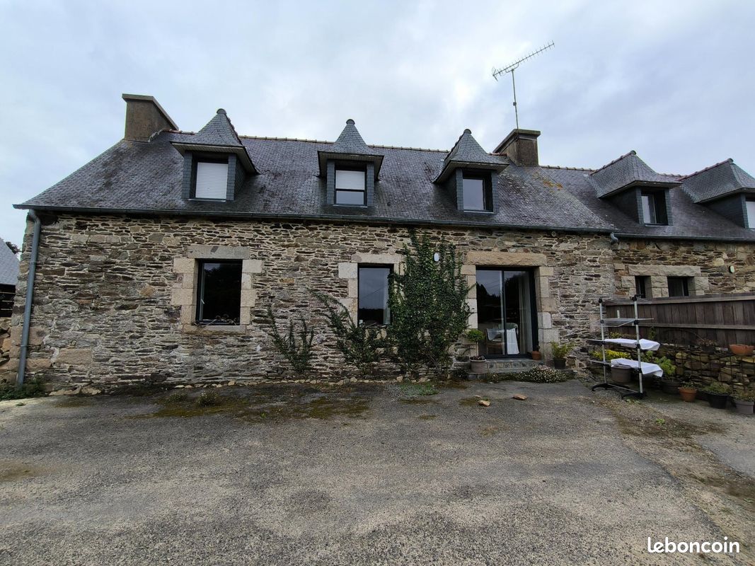 Maison 5 pièces 86 m² · à Minihy-Tréguier · 86 m² · 990 €/mois