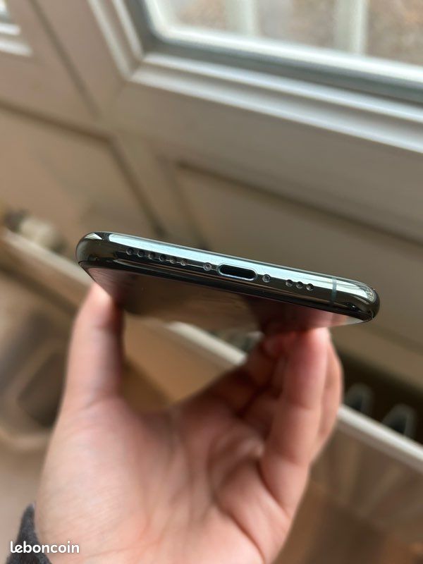 Iphone 11 pro (image 2)