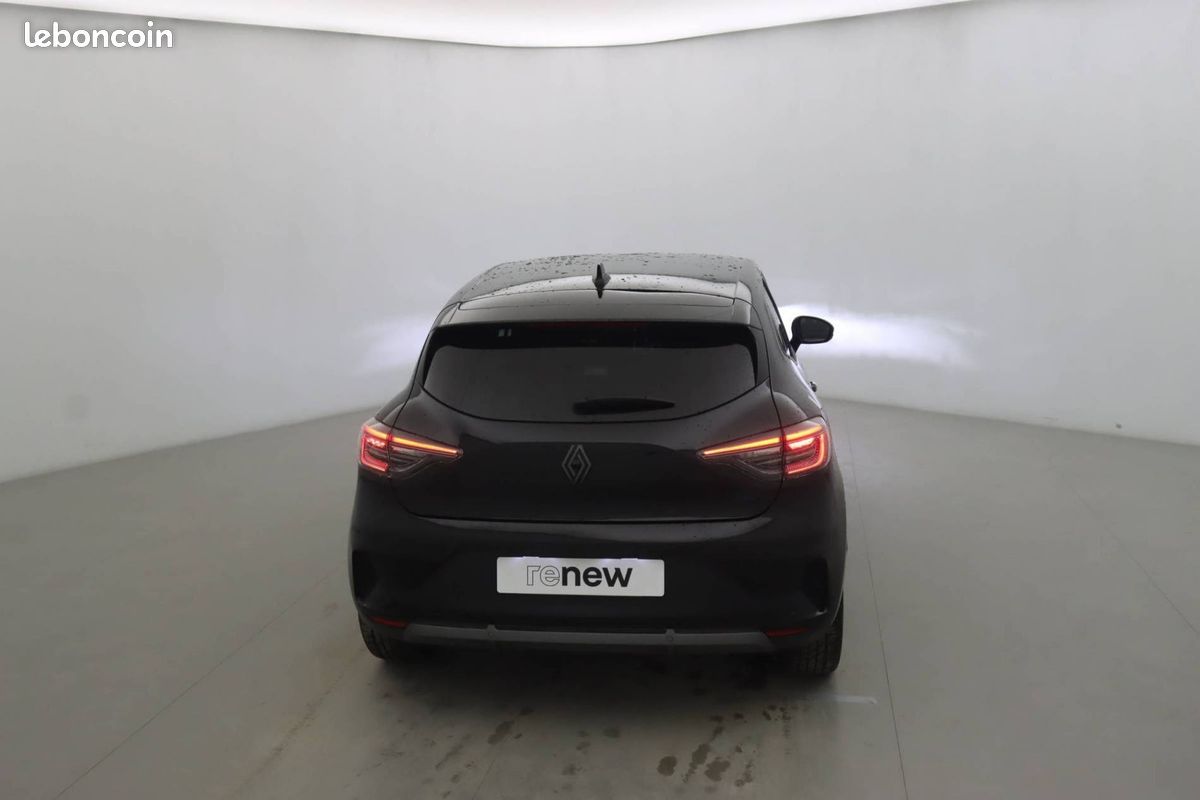 RENAULT Clio E-Tech full hybrid 145 ch GSR2 Esprit Alpine (image 4)