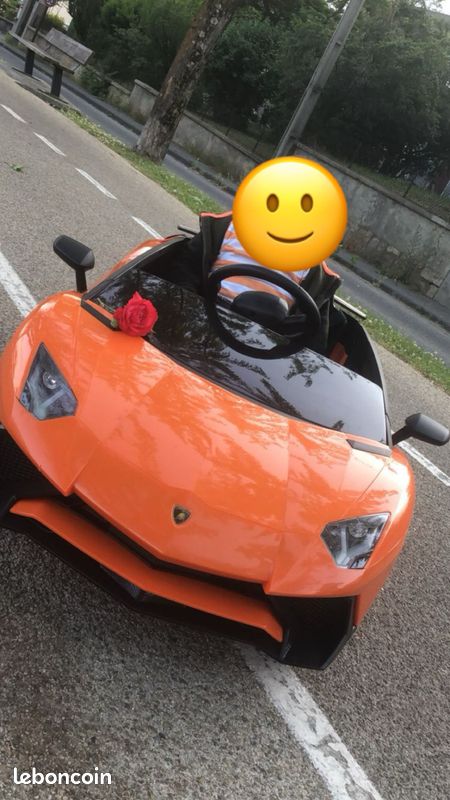Voiture électrique pour enfants (image 1)
