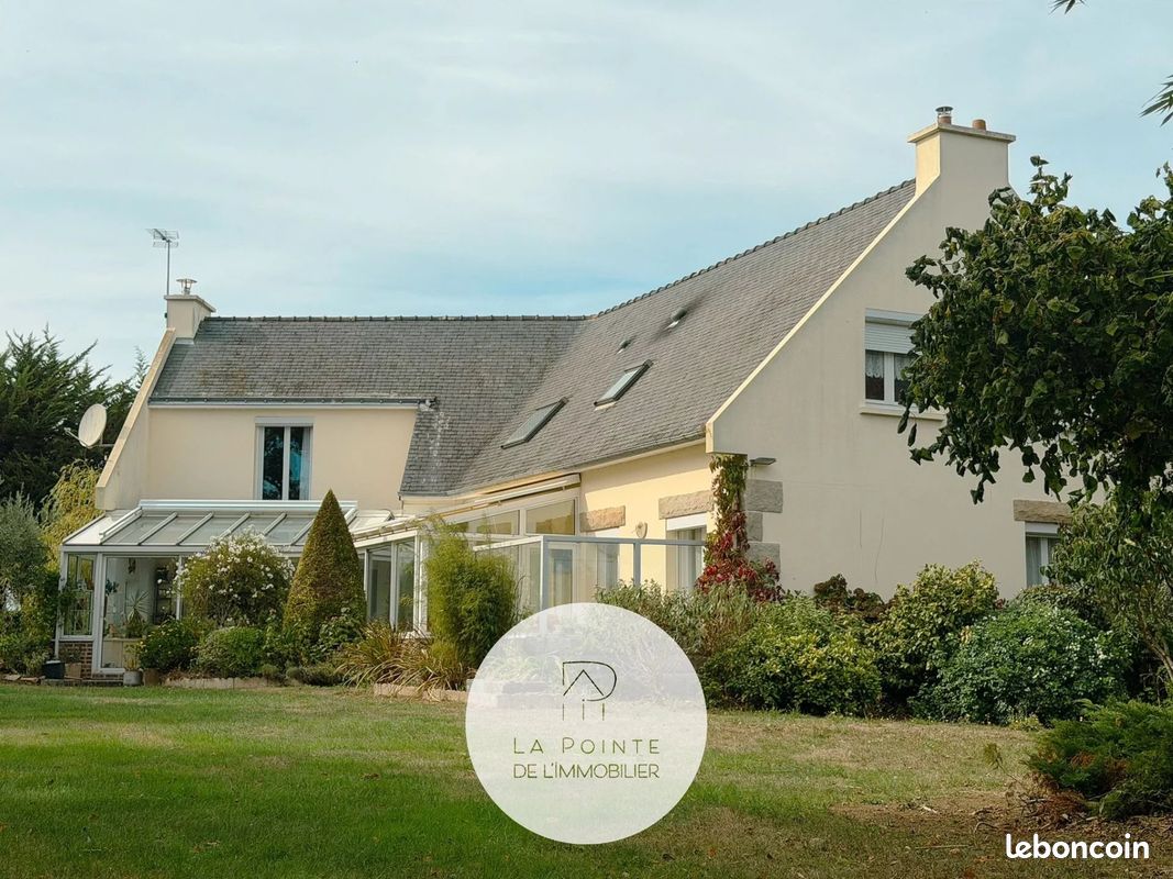 Maison 207 m² · à Yffiniac · 207 m² · 400 000 €