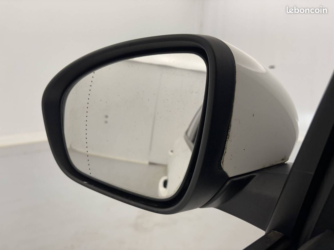 RENAULT Arkana E-Tech hybride 145 - 22 Evolution (image 30)