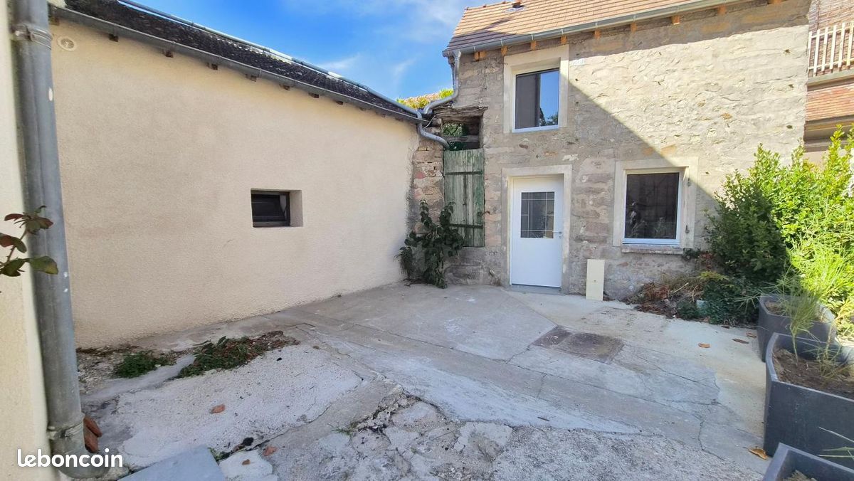 Appartement 1 pièce 15 m² · à Chailly-en-Bière · 15 m² · 520 €/mois