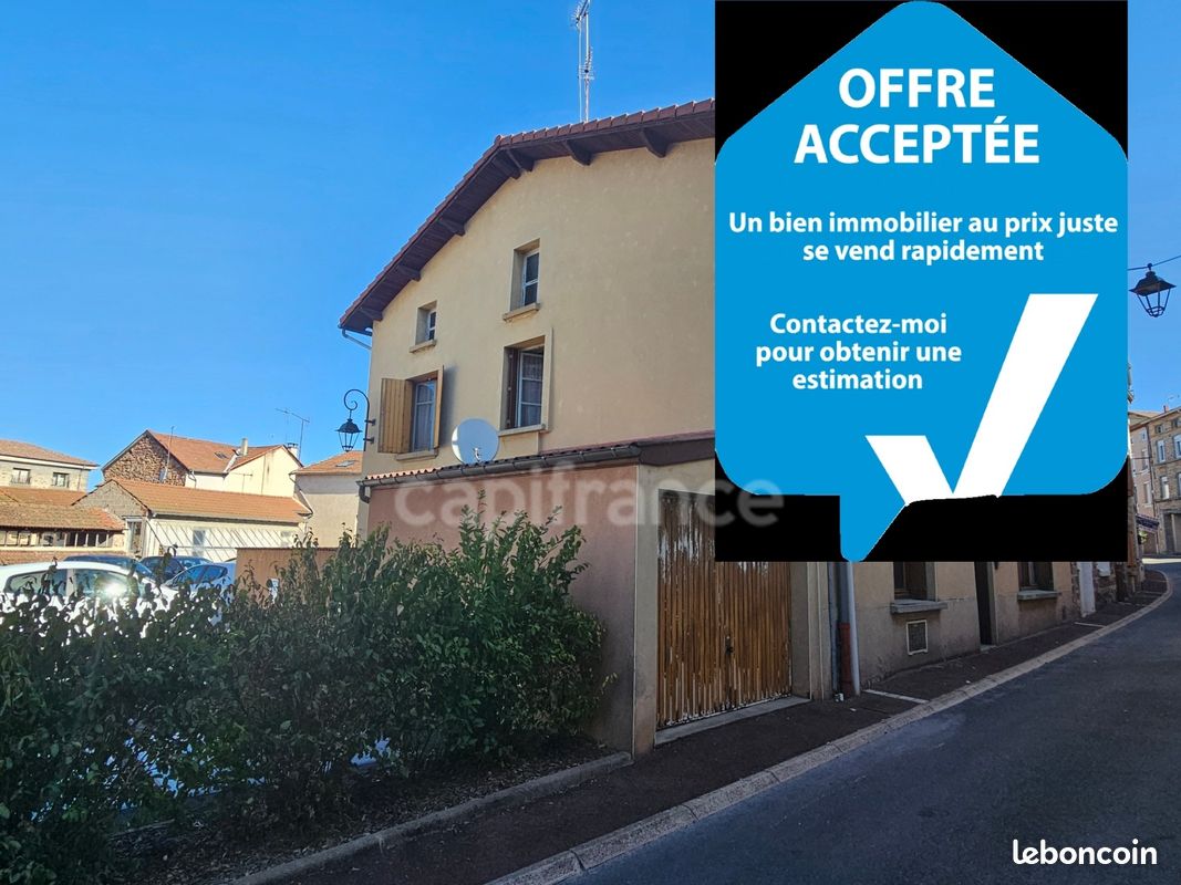 Maison 5 pièces 129 m² · à Panissières · 129 m² · 54 000 €