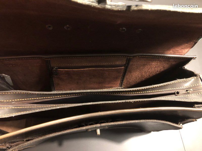 Superbe cartable en cuir (image 3)