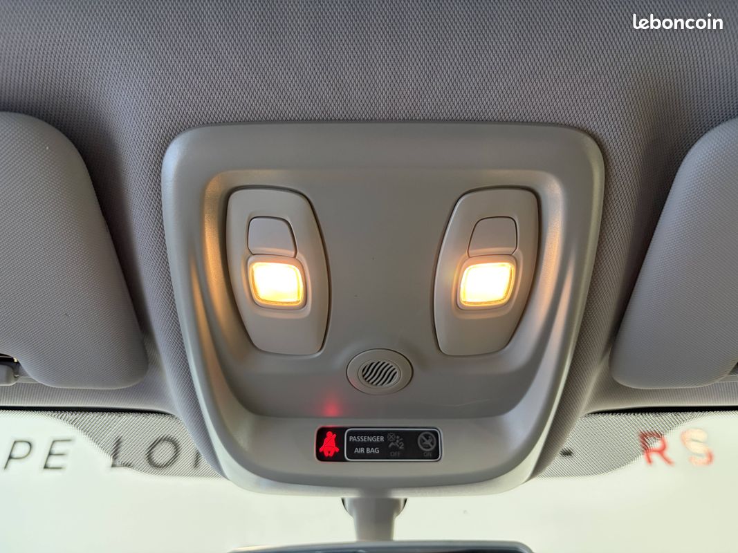 RENAULT Captur TCe 90 - 19 Life (image 37)
