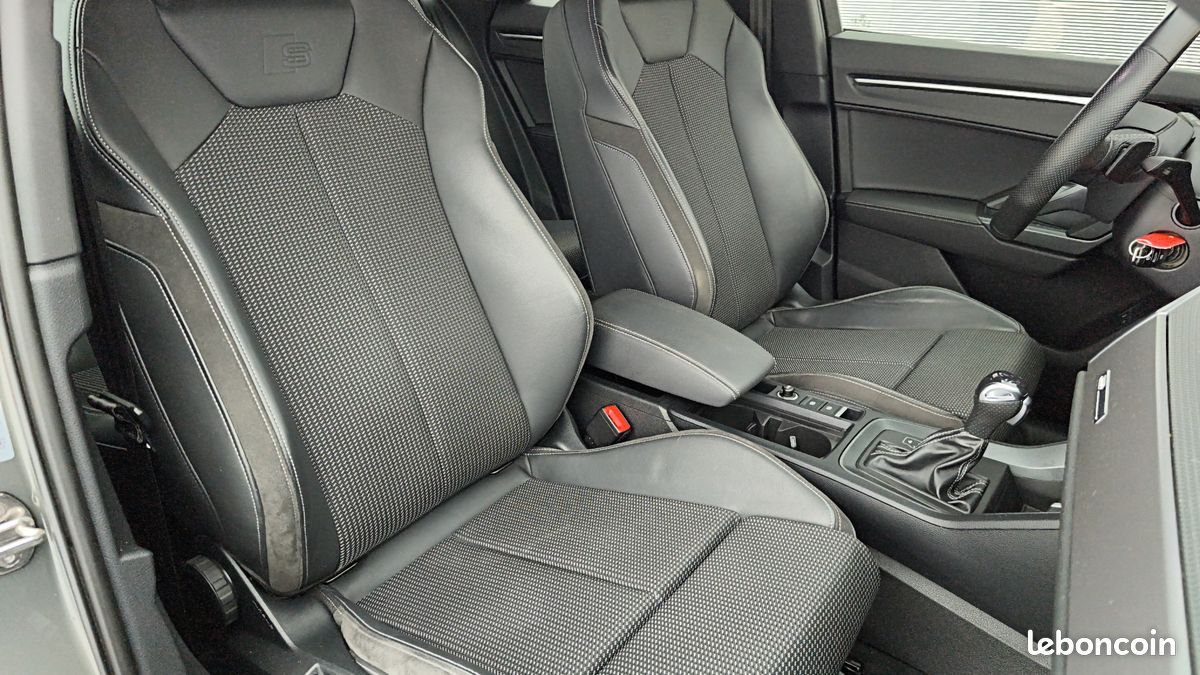 AUDI Q3 45 TFSIe 245 ch S tronic 6 S line + Hayon Elec + camera 360° + smartphone interface (image 2)
