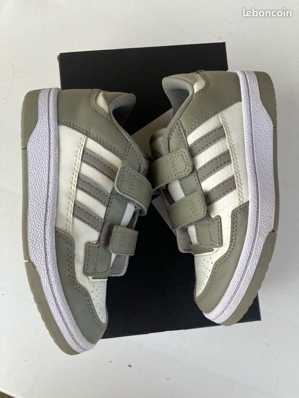 Basket adidas kaki garçon taille 31 (image 5)