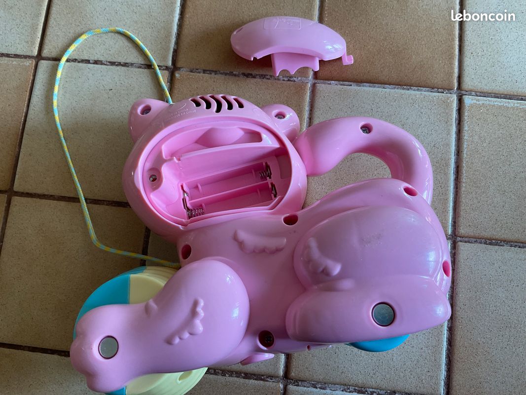 VTech 1,2,3 P'tit Chat Rose - Jouet à Tirer Interactif - Éveil Musical Et Motricité Dès 1 An - Français
