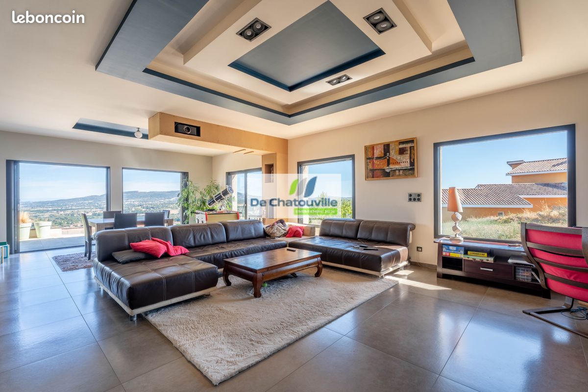 Maison 7 pièces 240 m² - Ventes immobilières - Leboncoin