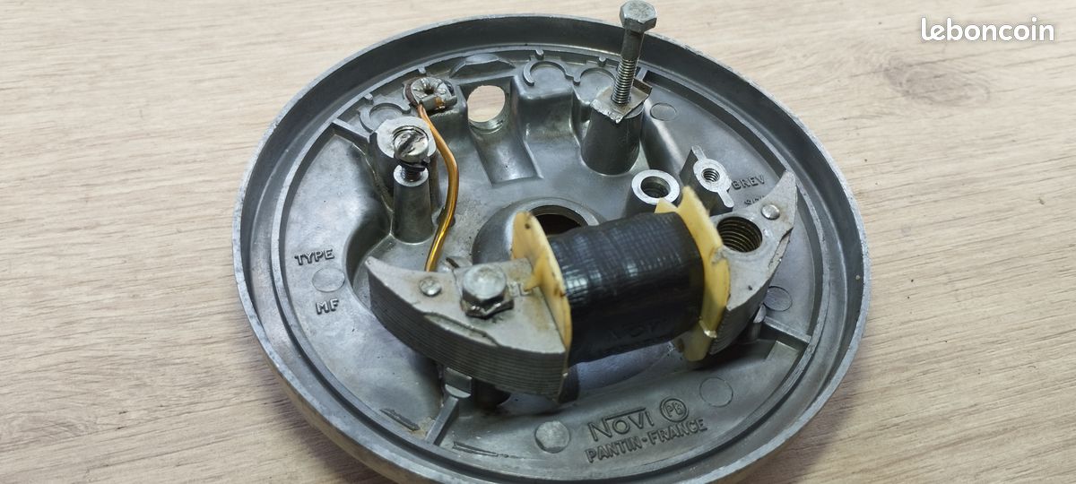 Stator d'allumage pour Mobylette Motobécane AV 40, 46, 50 ... (image 3)