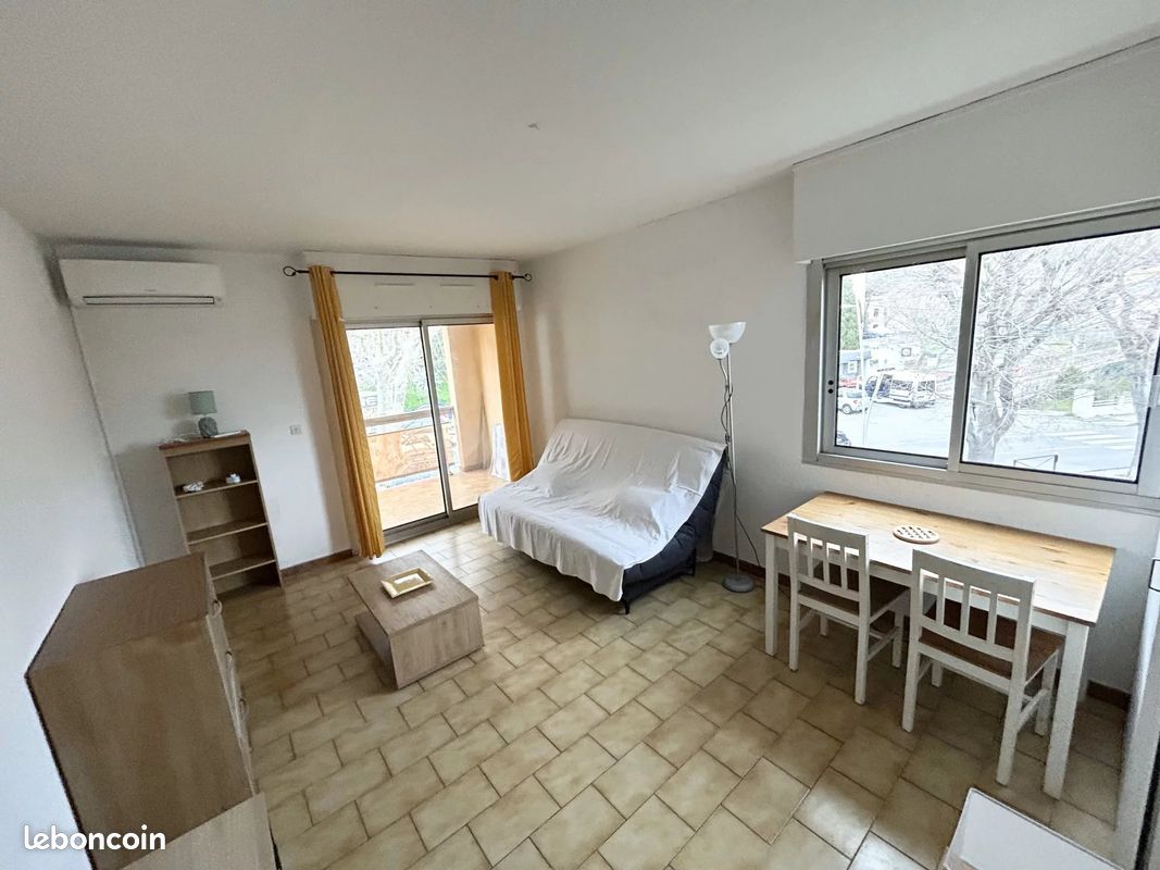 Appartement 1 pièce 30 m² · à San-Martino-Di-Lota · 30 m² · 506 €