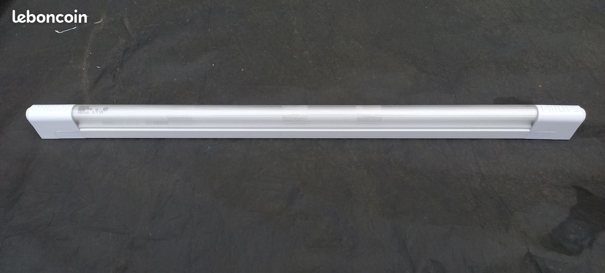 Réglette éclairage Philips neuve (image 4)
