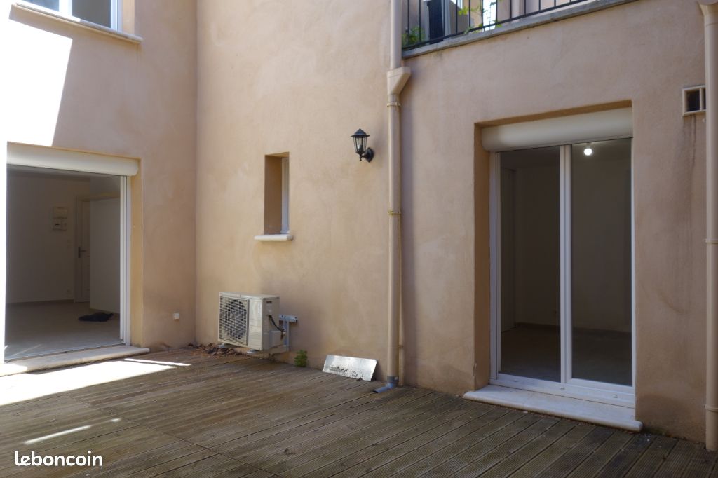 Appartement 2 pièces 44 m² · à Pélissanne · 44 m² · 750 €/mois